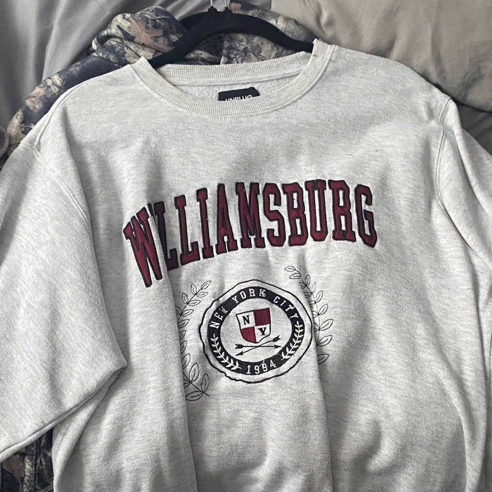 Hoodies - Picture 5 of 6